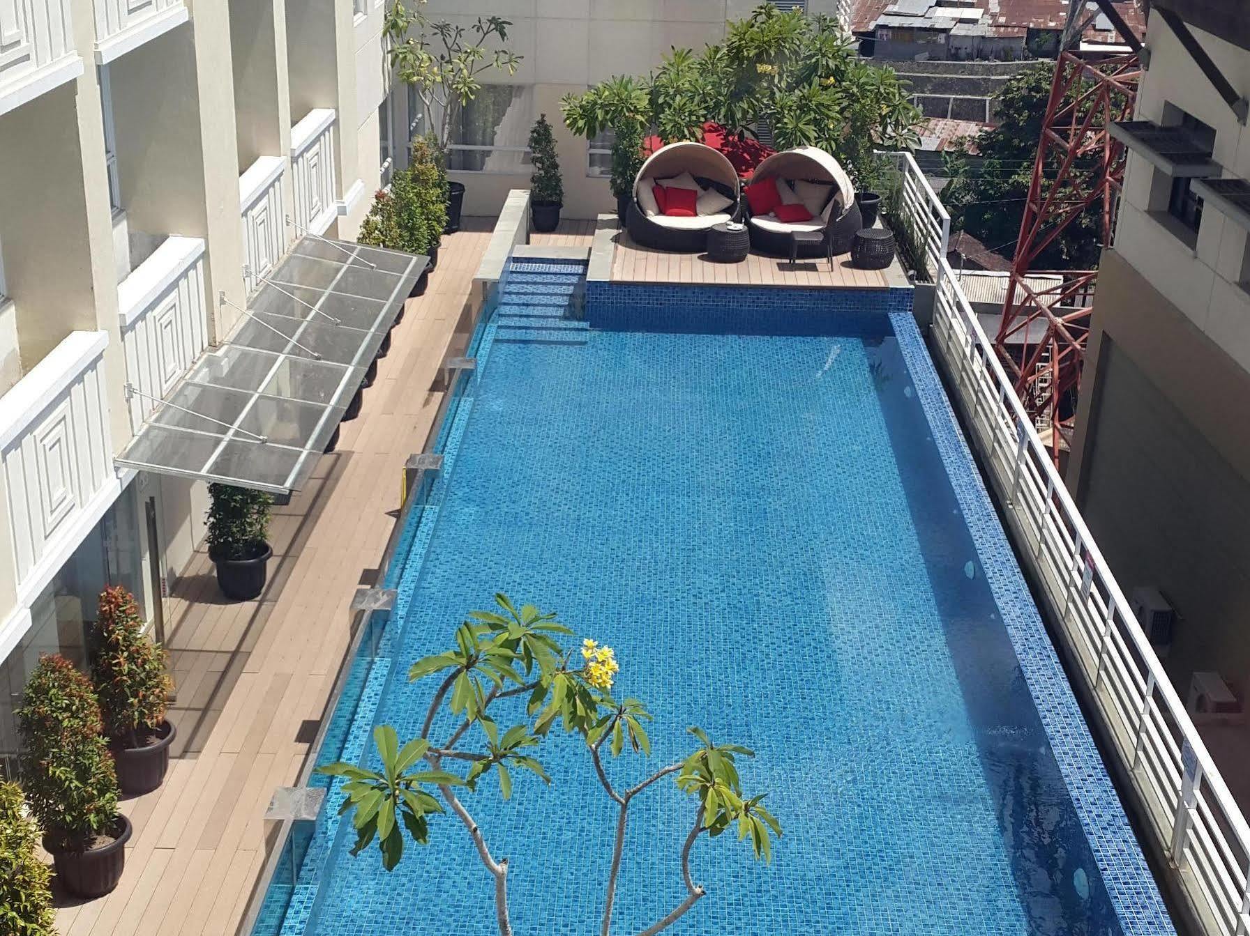Grand Zuri Malioboro Hotel Yogyakarta Kültér fotó
